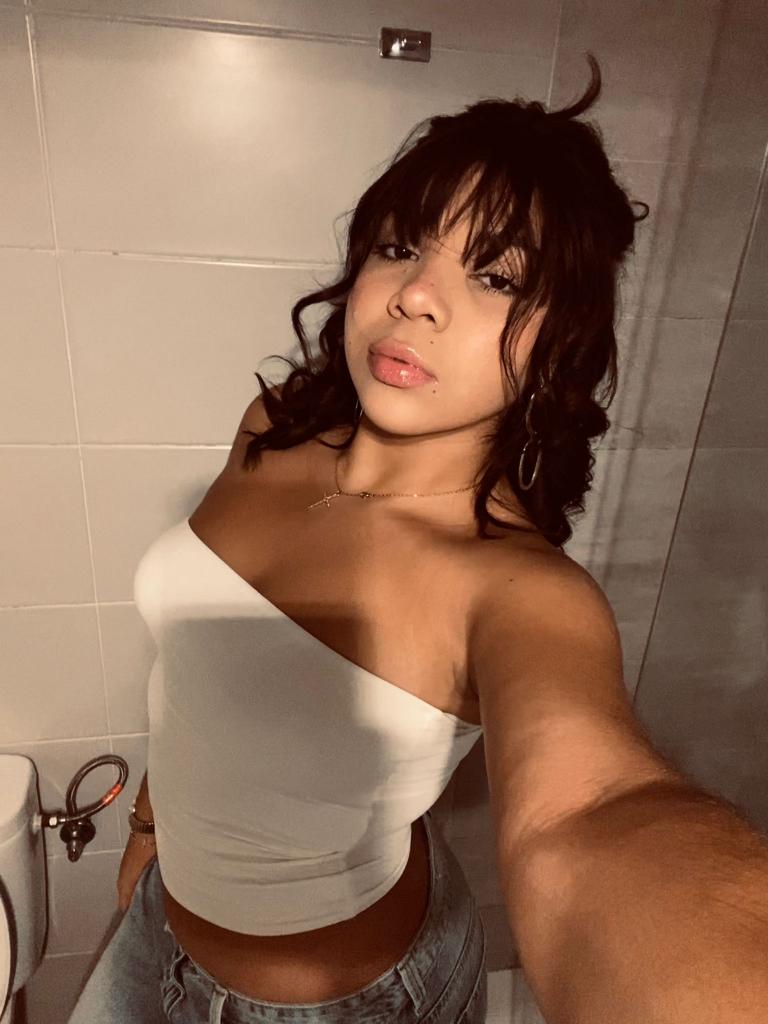 Chica busca chico en Gerona: 