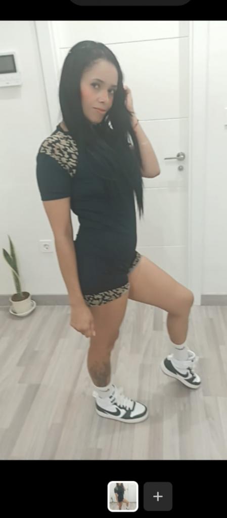 631445839: Chica busca chico en Alicante