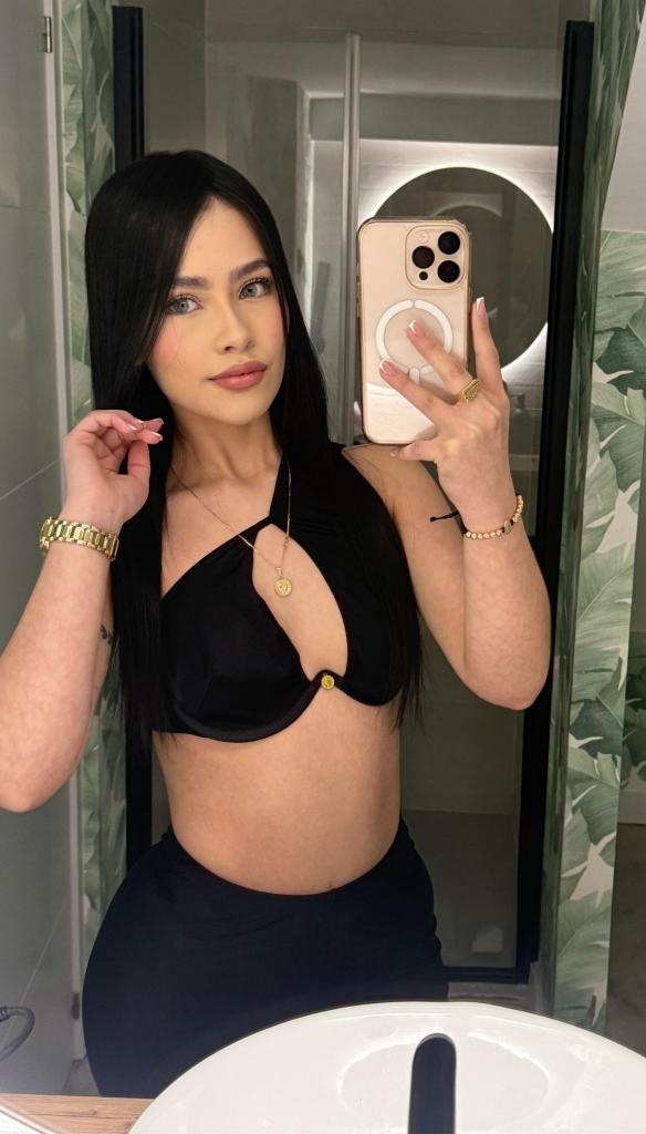 613219266: Chica busca chico en Cádiz