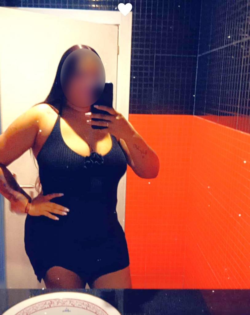 Chica busca chico en Sevilla: 