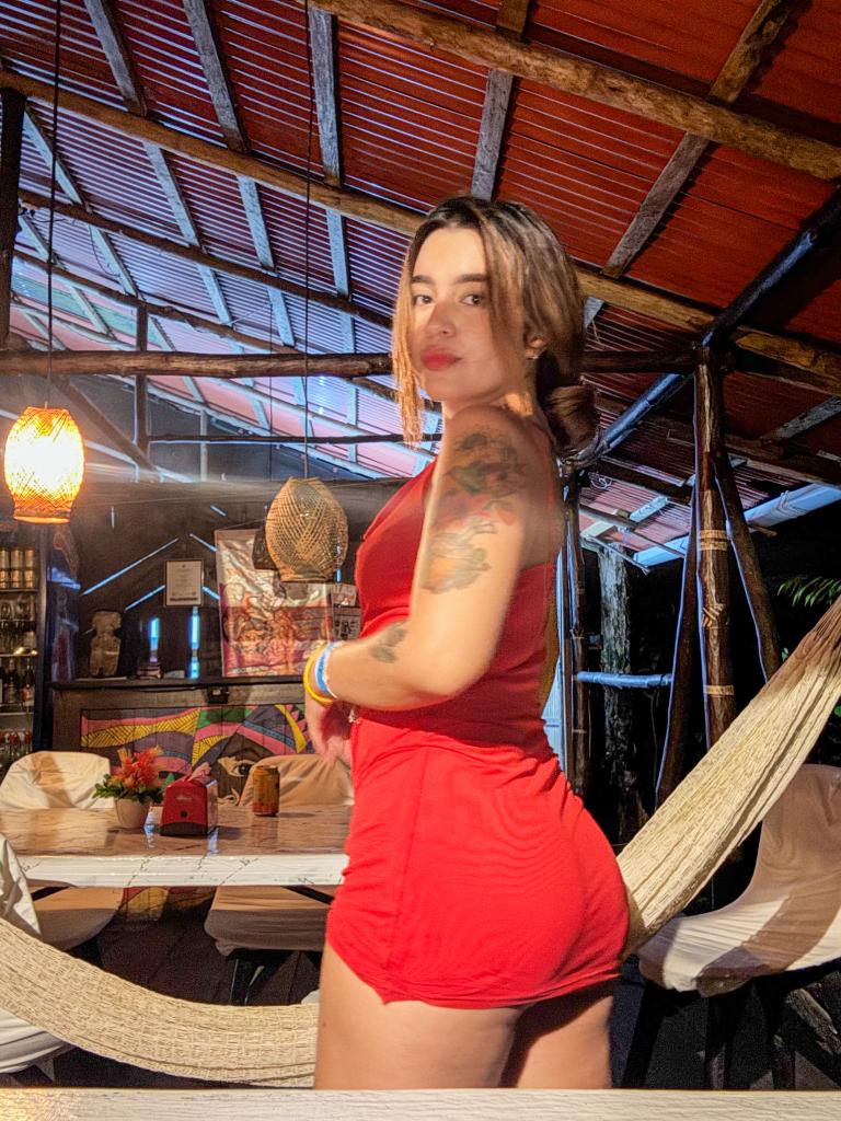 Chica busca chico en Barcelona: 