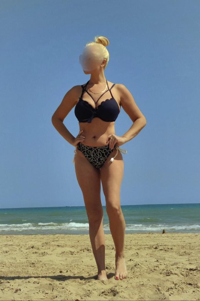 613765373: Chica busca chico en Almería