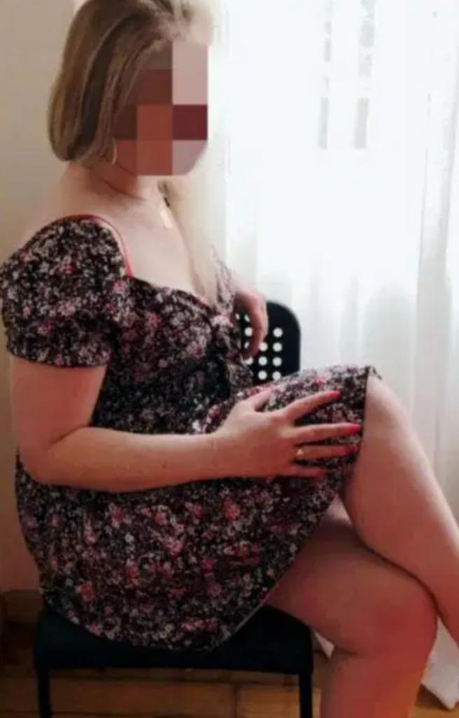 Chica busca chico en La Coruña: 