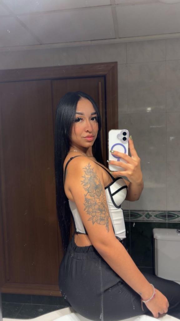 Chica busca chico en Murcia: Chica busca chico