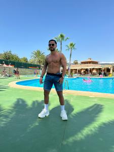 698607503: Chico busca chica en Mallorca