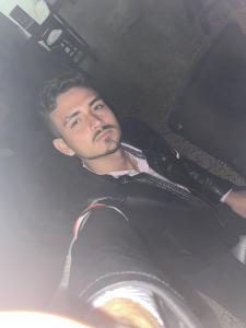 624974631: Chico busca chica en Sevilla