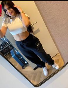 613723896: Chica busca chico en Valencia