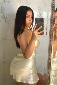 613453425: Chica busca chico en Alicante