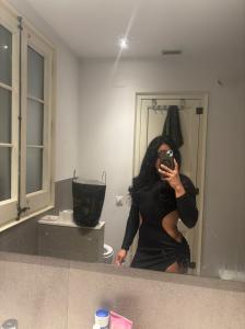 670218685: Chica busca chico en Granada