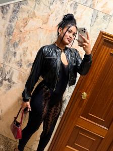 680837031: Chica busca chico en Pontevedra