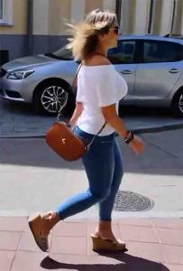 614594339: Chica busca chico en Valladolid