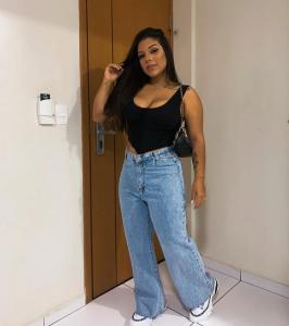 667643771: Chica busca chico en Tenerife