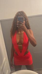 664238681: Chica busca chico en Málaga