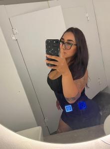 600762815: Chica busca chico en La Coruña