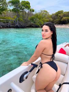 671278505: Chica busca chico en Huelva