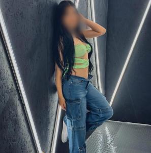 627220616: Chica busca chico en Sevilla