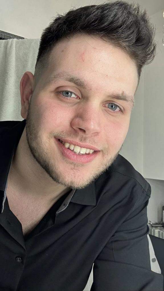 Chico busca chica en La Coruña: 