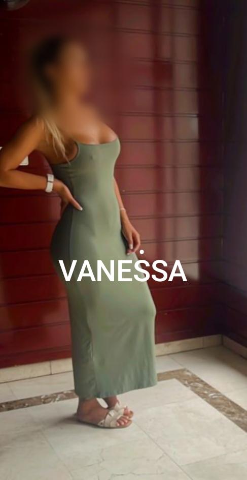 Chica busca chico en Almería: 