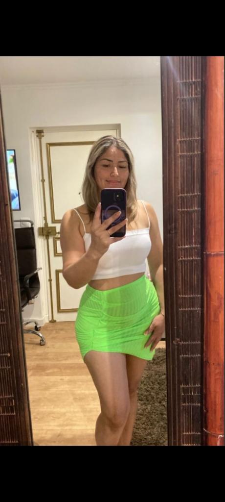 600690904: Chica busca chico en Málaga