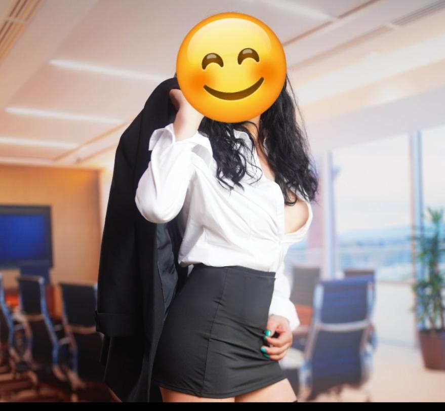 Chica busca chico en Granada: 