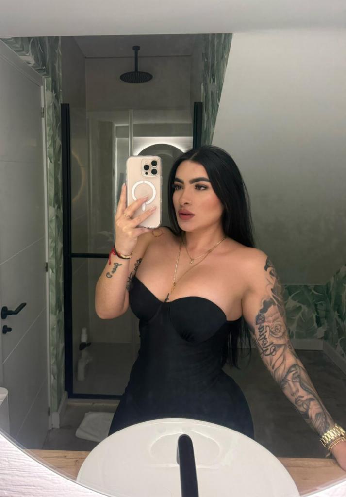 613594072: Chica busca chico en Cádiz