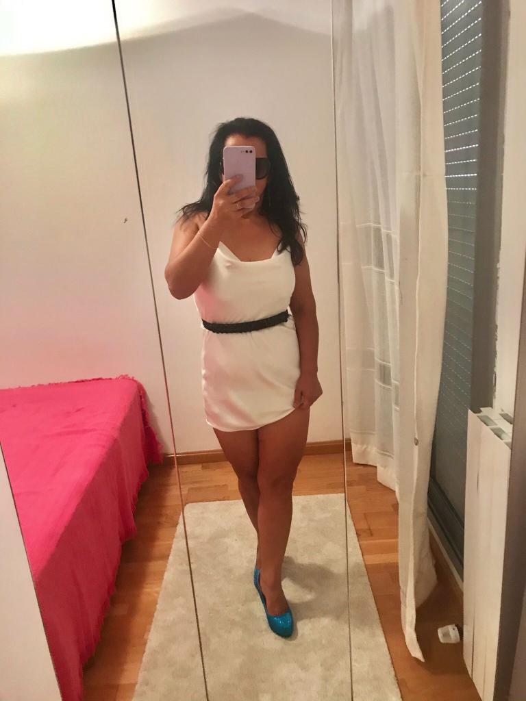 Chica busca chico en Huesca: 