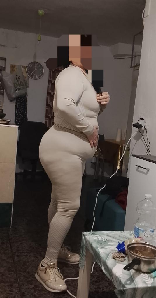 Chica busca chico en Cádiz: 