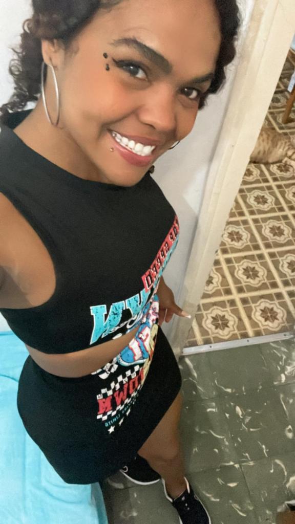 621046474: Chica busca chico en Valencia