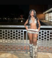 637588597: Chica busca chico en Tarragona