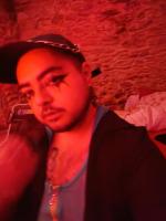 645449929: Chica busca chico en Pontevedra