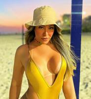 631393965: Chica busca chico en Cantabria