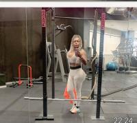 667442745: Transexual en Gerona