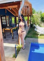 663486749: Chica busca chico en Málaga