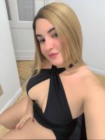 690646733: Chica busca chico en Ibiza