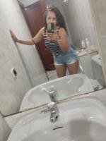 641054119: Chica busca chico en La Coruña