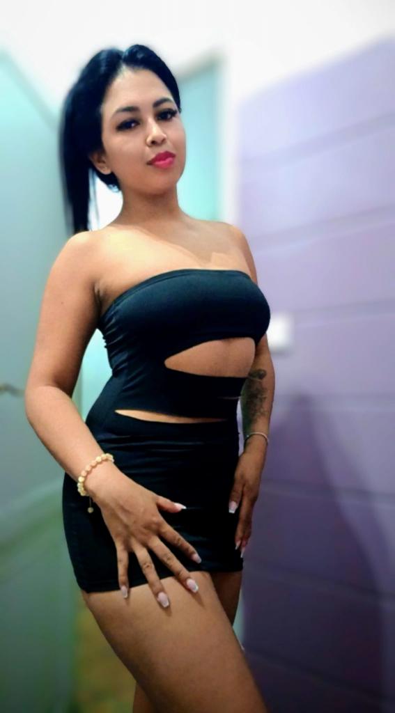 613503297: Chica busca chico en Málaga