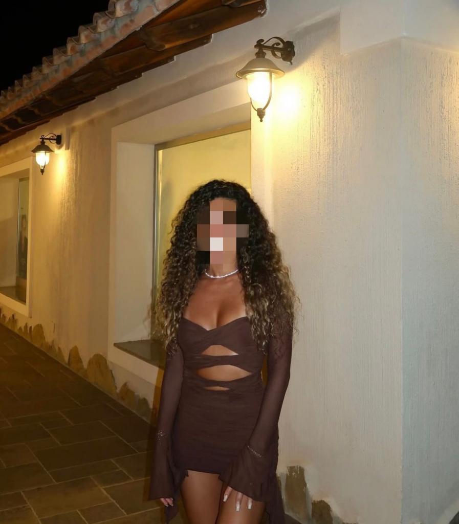 643779253: Chica busca chico en Lérida