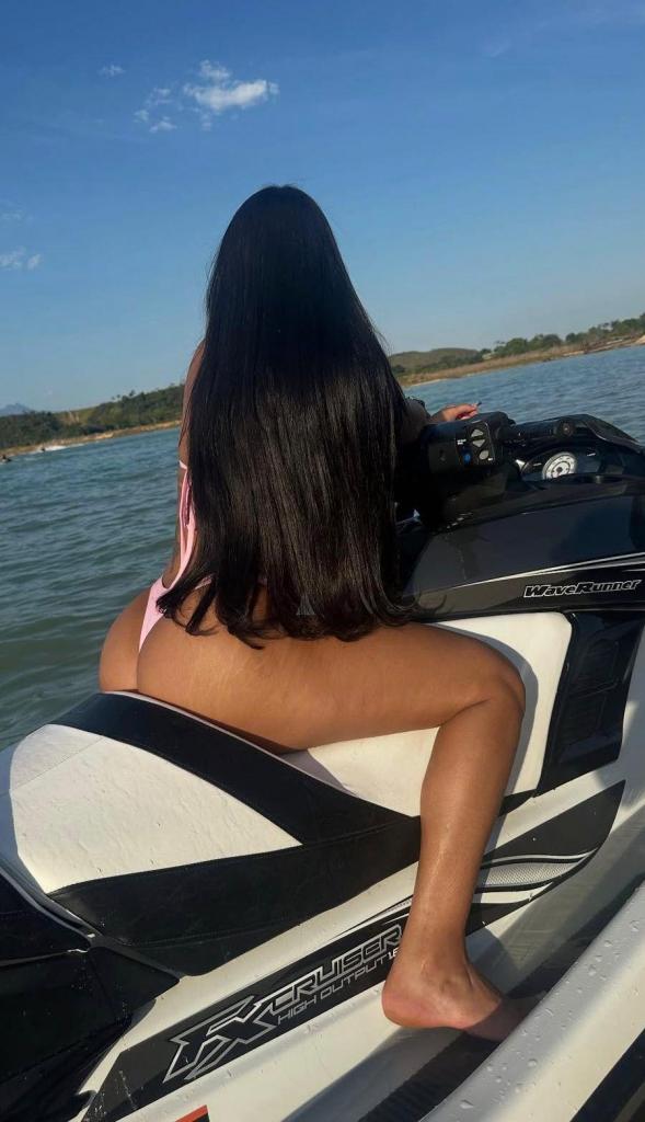 Chica busca chico en Tenerife: 