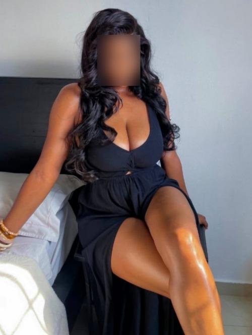 Chica busca chico en Cuenca: Chica busca chico