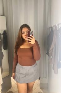 685042072: Chica busca chico en Sevilla