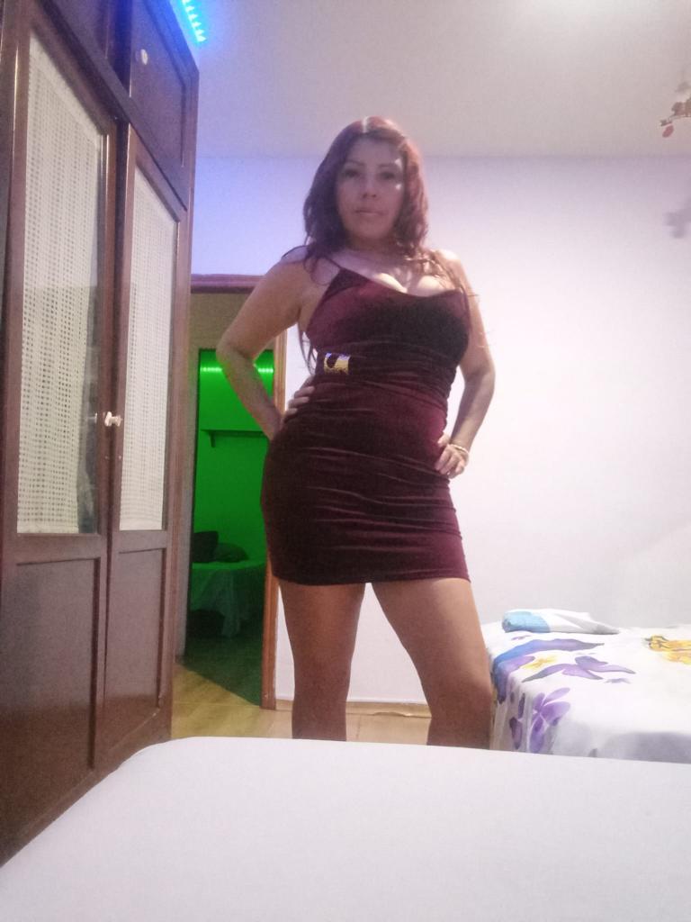 626971483: Chica busca chico en Huelva