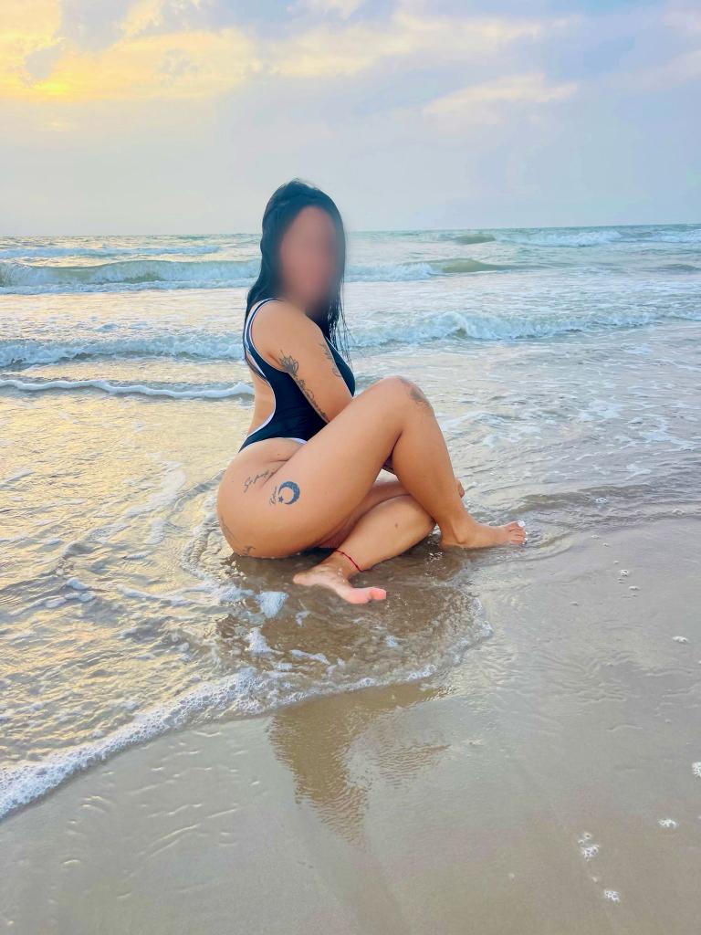 Chica busca chico en Alicante: 