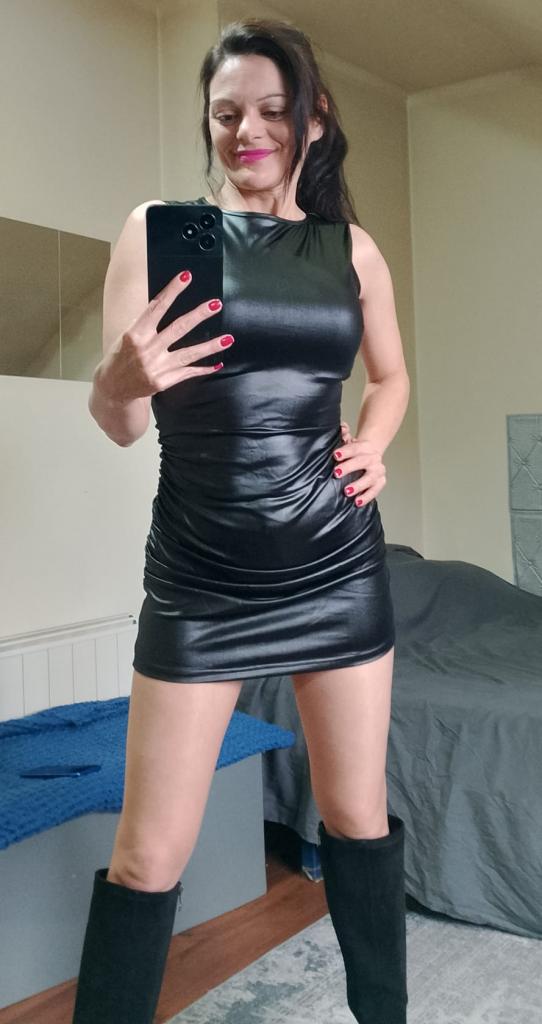 685550910: Chica busca chico en Pontevedra