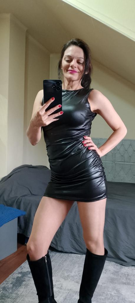 685550910: Chica busca chico en Pontevedra