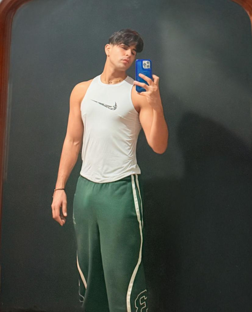 624492415: Chico busca chica en Madrid