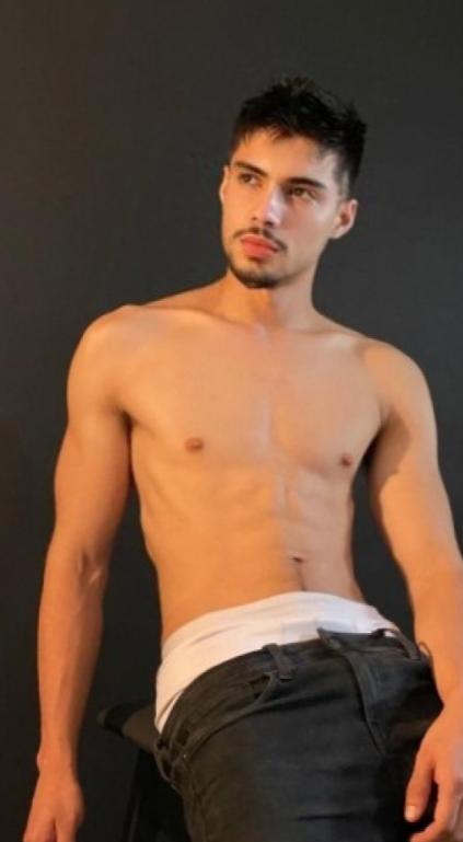 Chico busca chica en Alicante: 