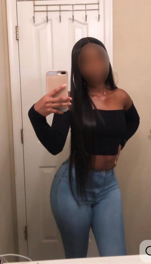 Chica busca chico en Cádiz: 