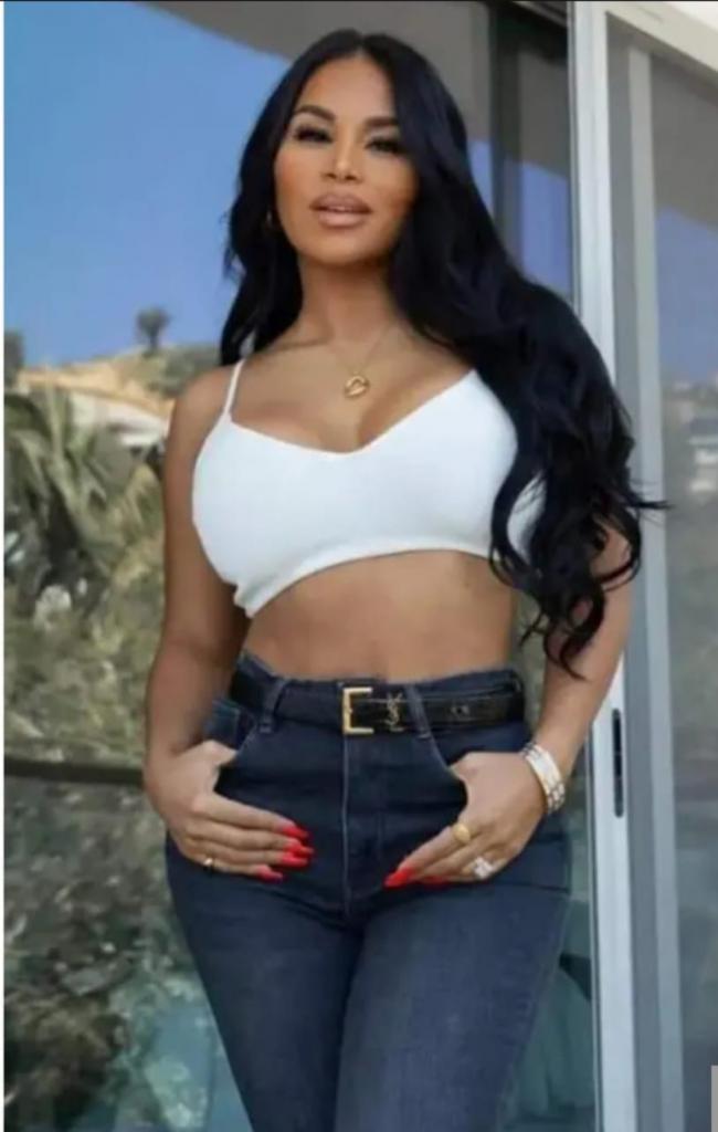 Chica busca chico en Huelva: 