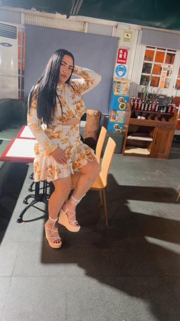 642840317: Chica busca chico en Madrid