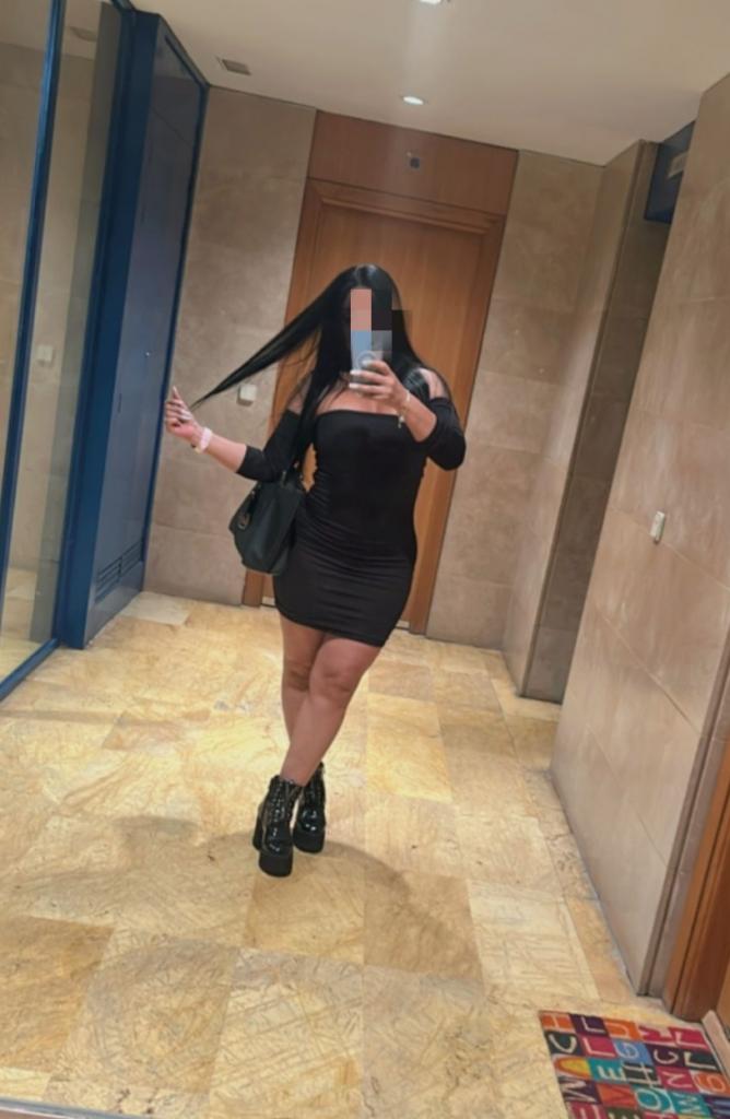 610841465: Chica busca chico en Almería